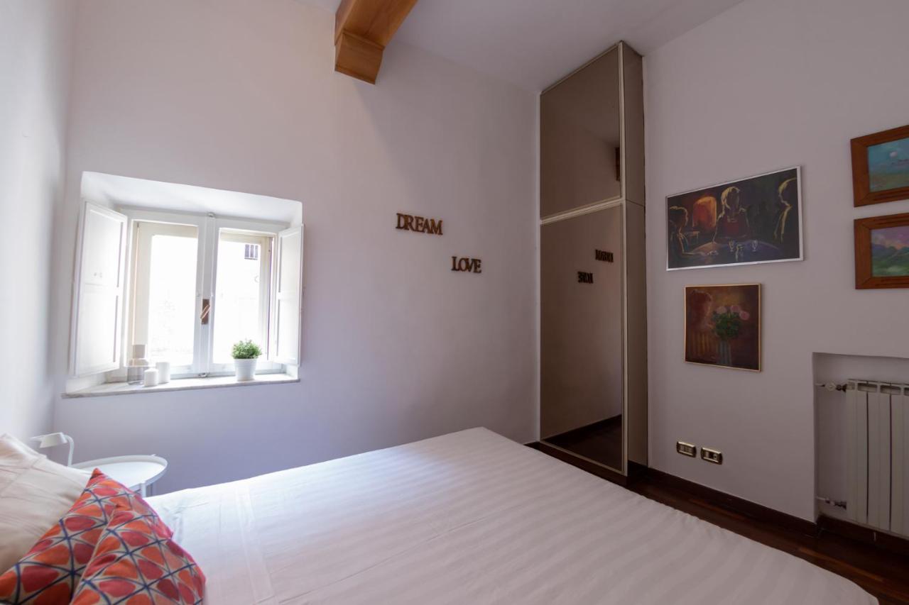 The Best Rent - Piazza di Firenze Apartment Roma Esterno foto
